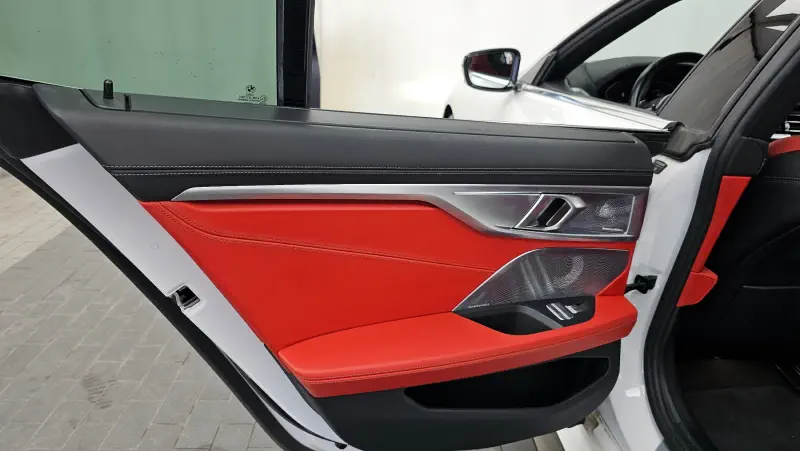 BMW 8-Series