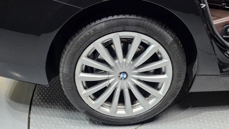 BMW 6-Series Gran Turismo