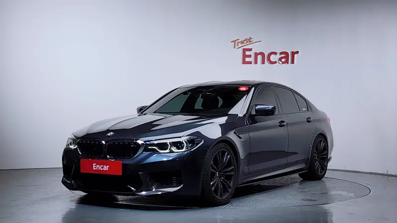 BMW M5