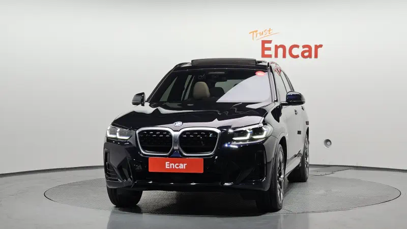 BMW iX3