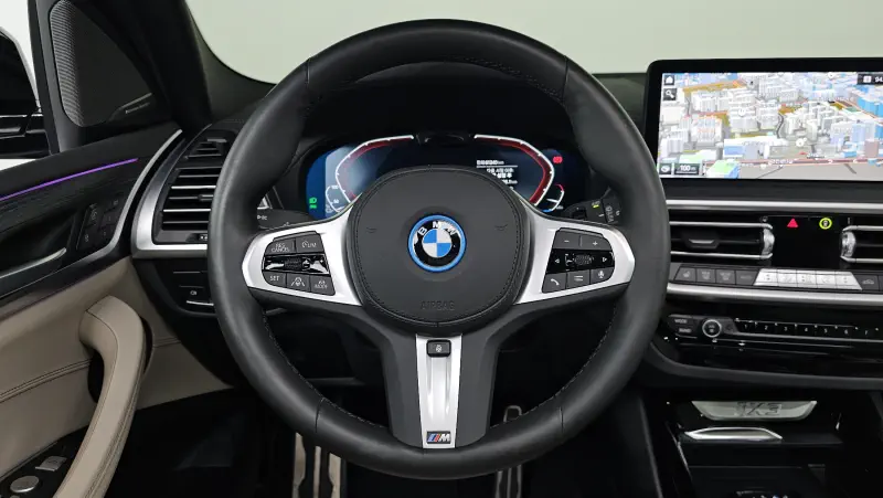 BMW iX3