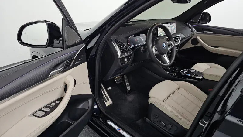 BMW iX3