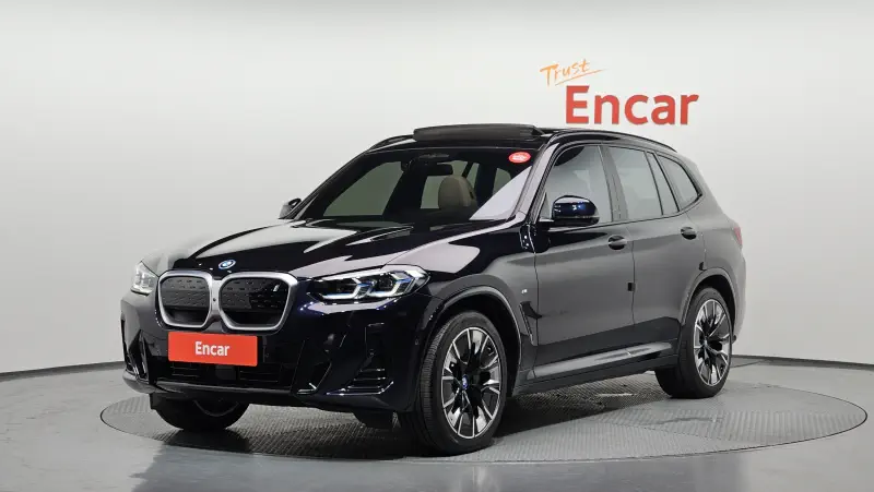 BMW iX3