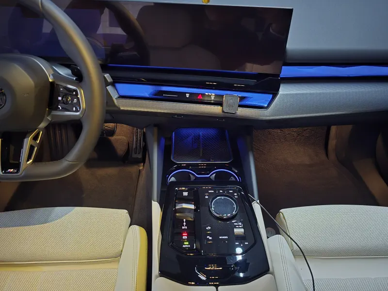 BMW 5-Series