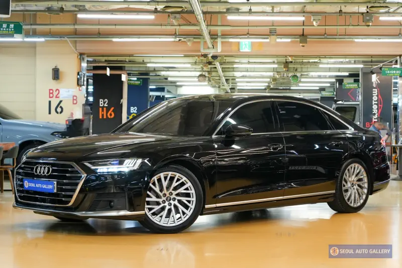 Audi A8