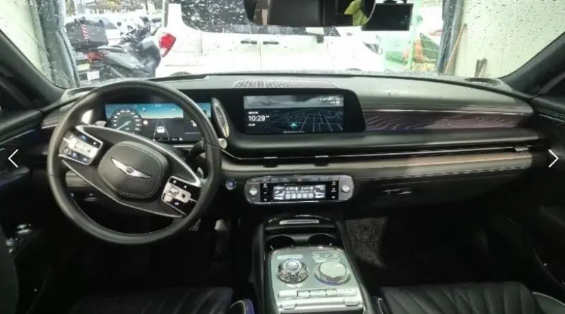 Genesis G90