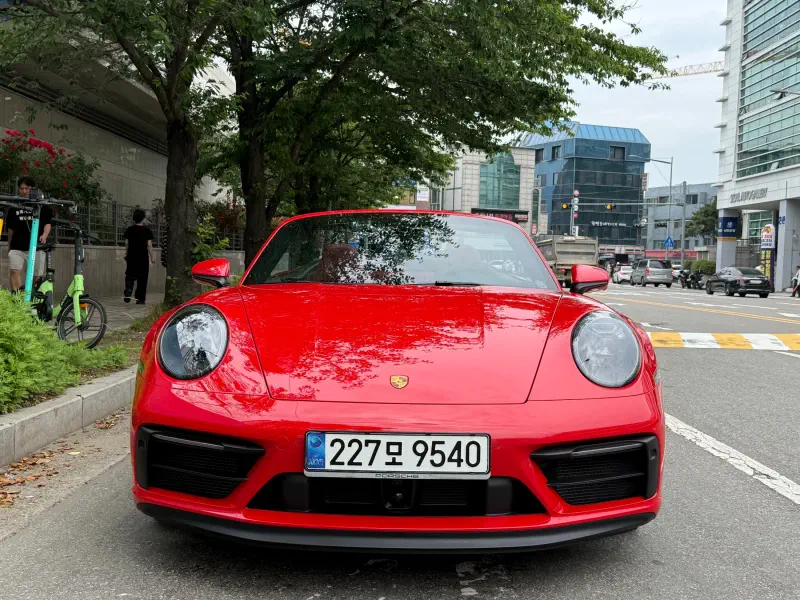 Porsche 911