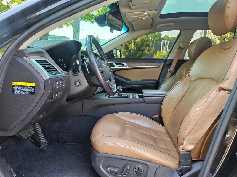 Genesis G80