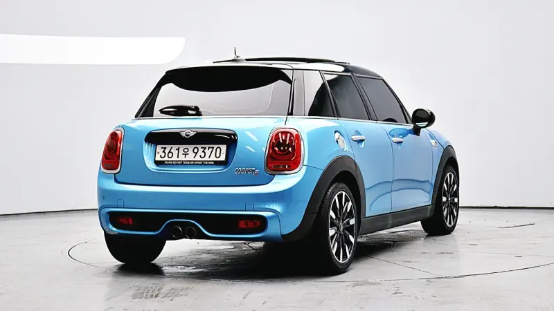 MINI Hatch