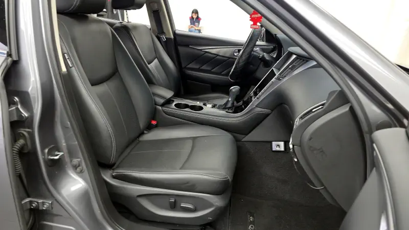 Infiniti Q50