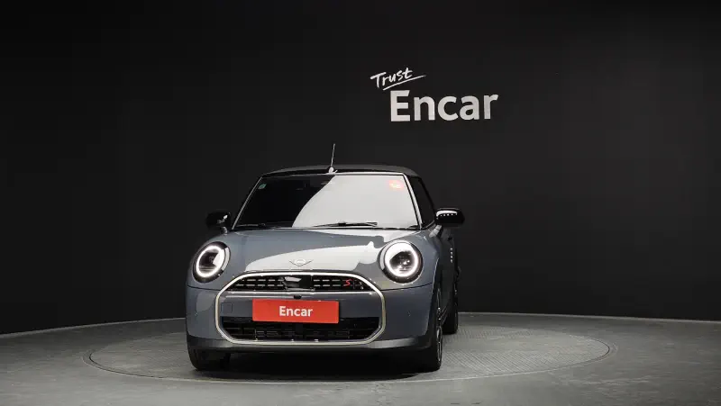MINI Cabrio