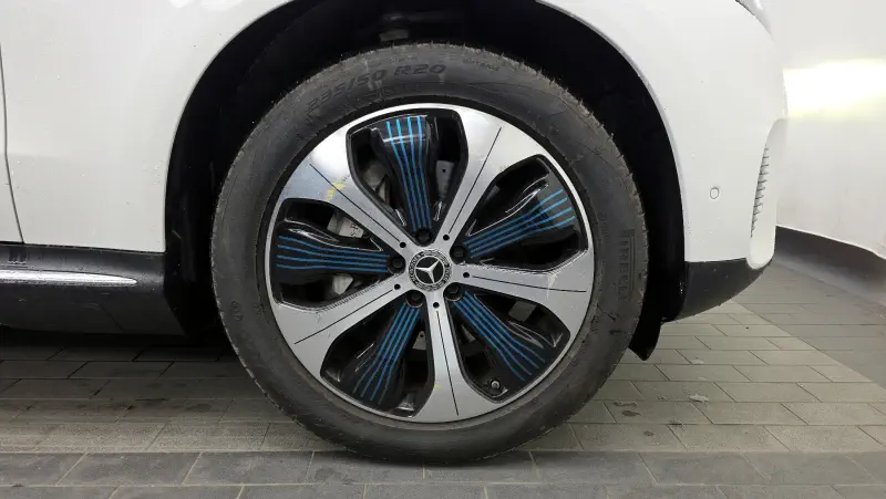 Mercedes-Benz EQC