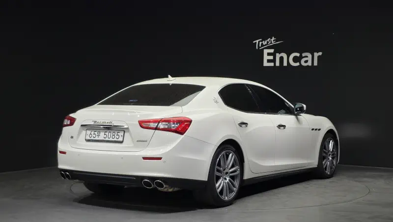 Maserati Ghibli