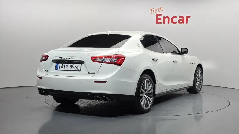 Maserati Ghibli