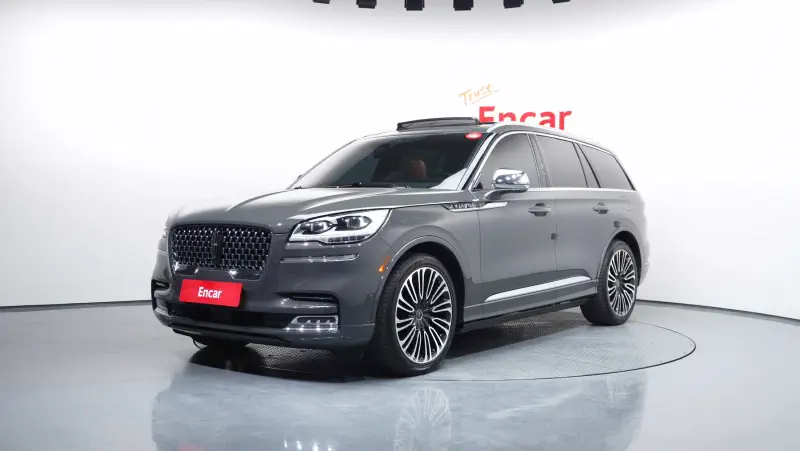 Lincoln Aviator