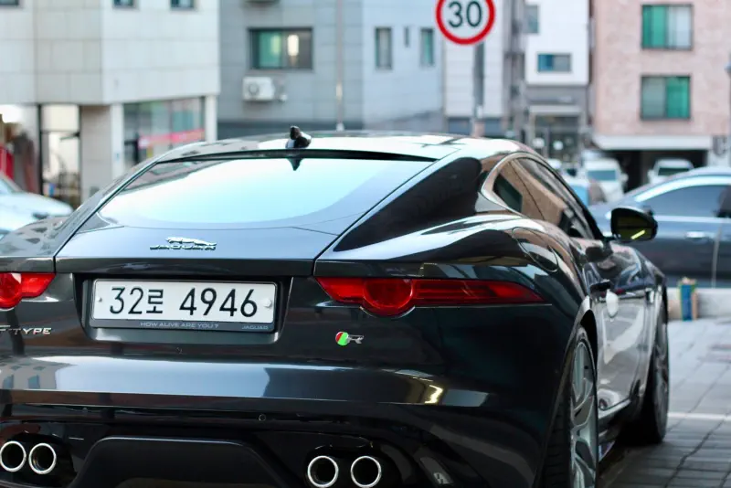 Jaguar F-Type