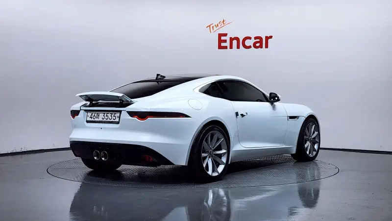 Jaguar F-Type