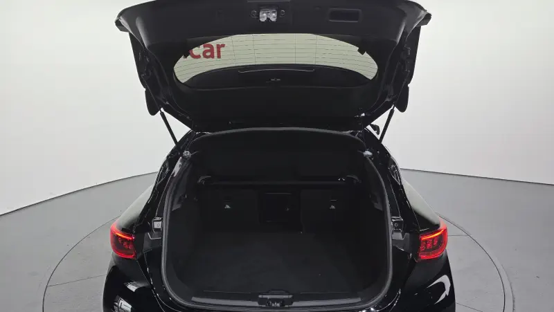 Infiniti Q30