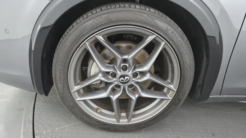 Infiniti Q30