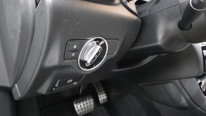 Infiniti Q30
