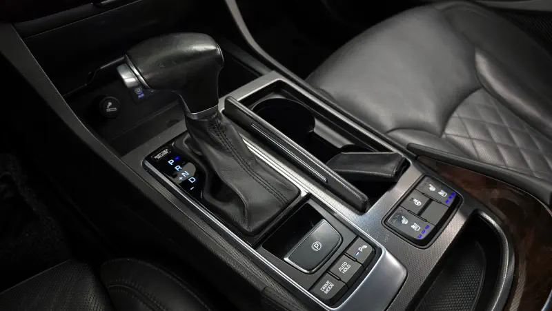 Hyundai Aslan