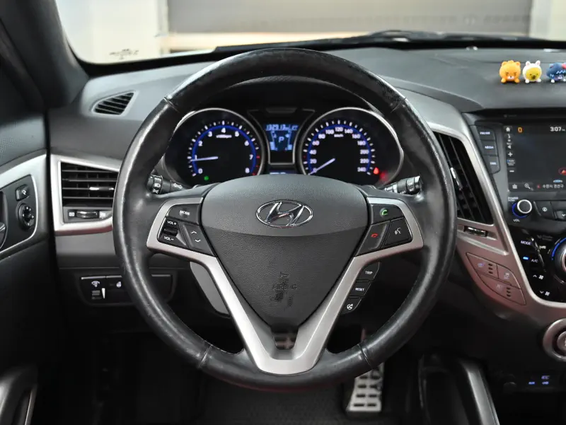 Hyundai Veloster
