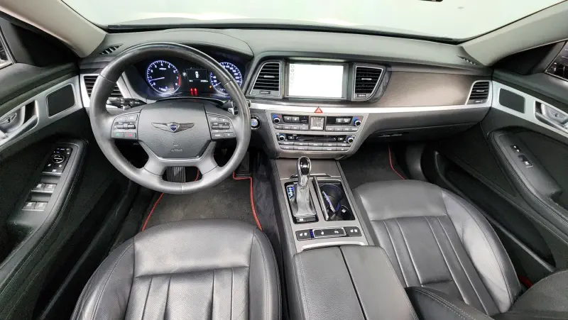 Hyundai Genesis