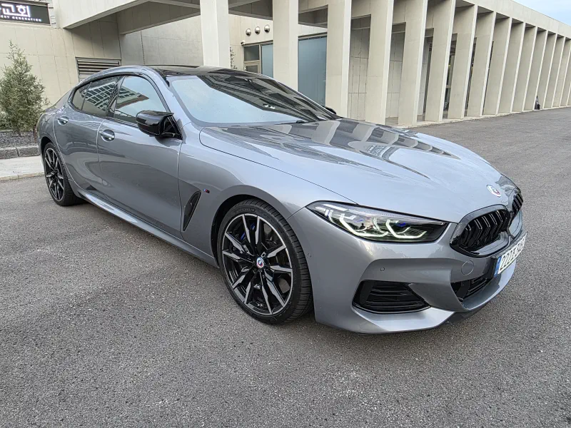 BMW 8-Series
