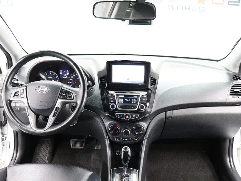 Hyundai Accent
