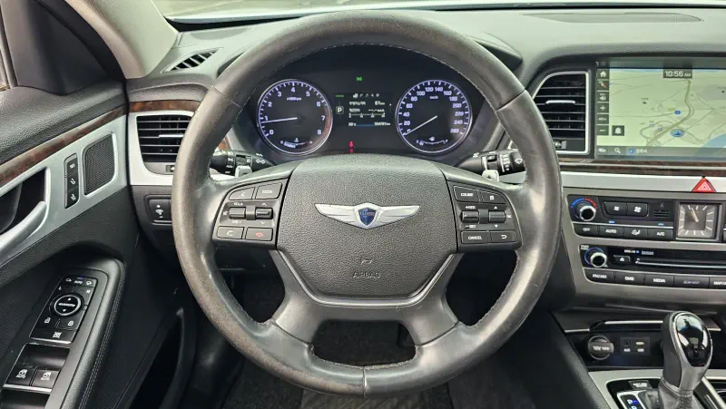 Hyundai Genesis