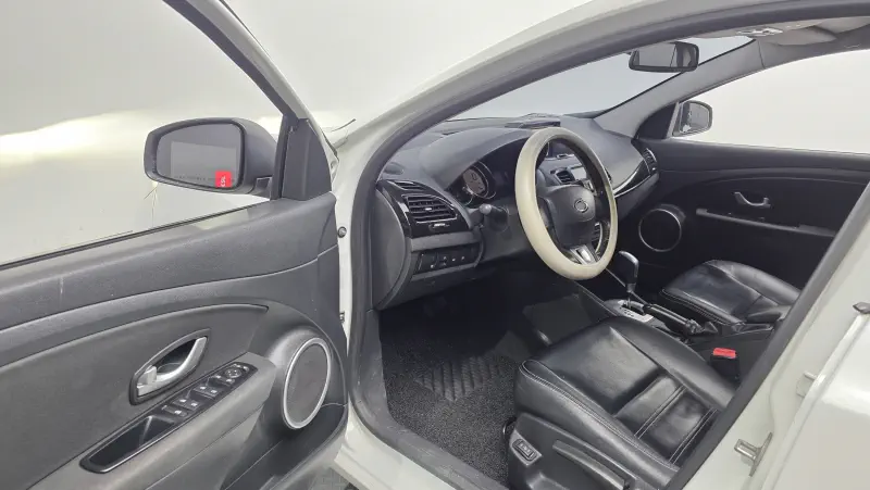 Renault Samsung SM3