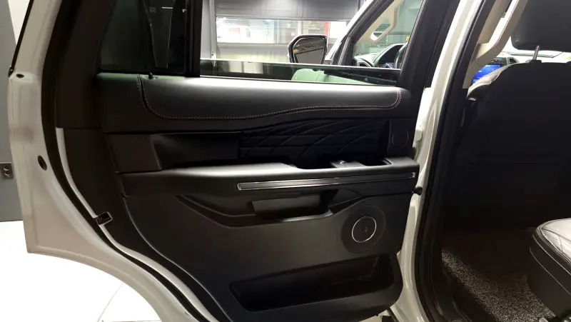 Ford Expedition