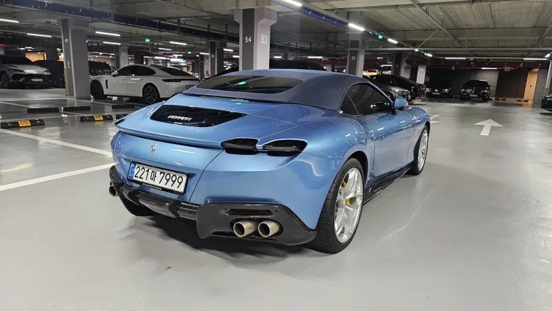 Ferrari Roma
