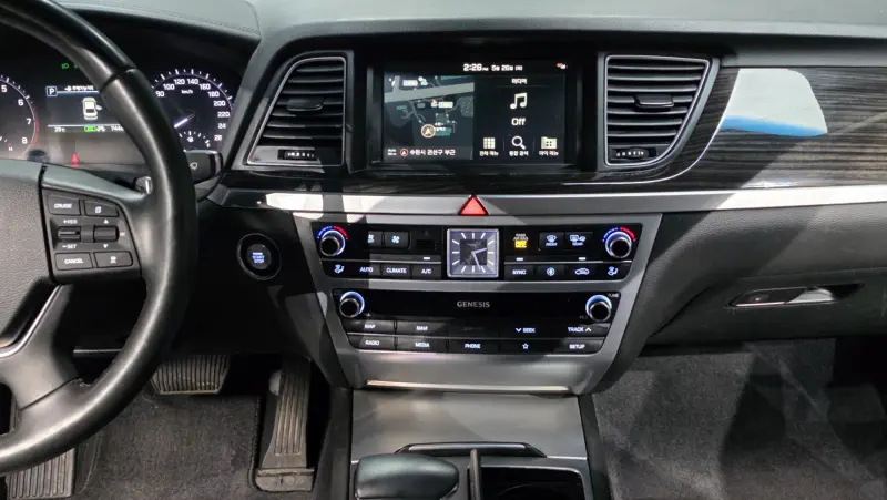 Genesis G80