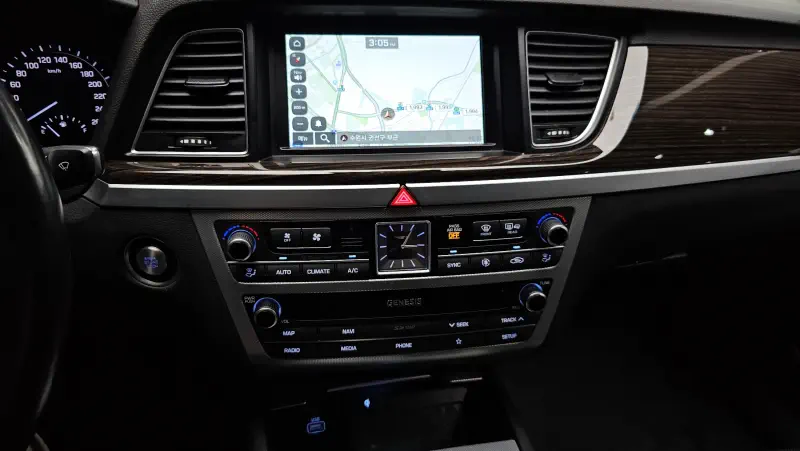 Genesis G80