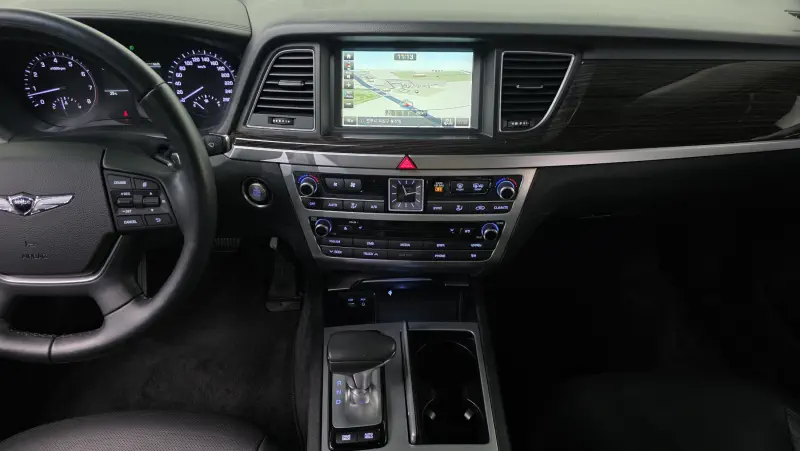 Genesis G80