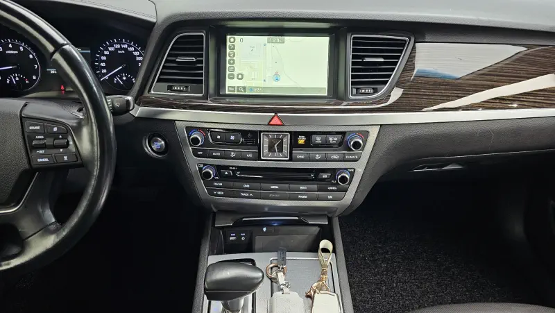 Genesis G80