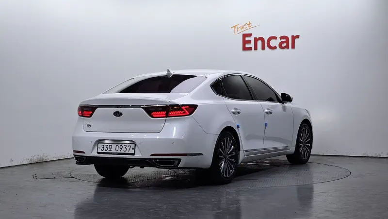 Kia K7