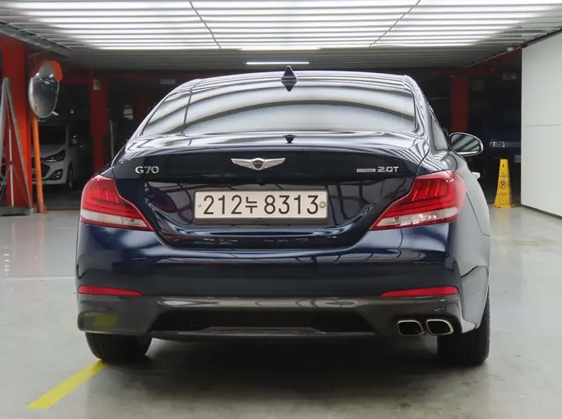 Genesis G70
