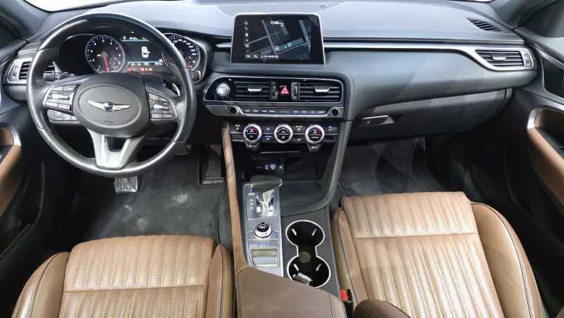 Genesis G70