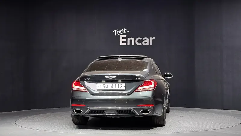 Genesis G70