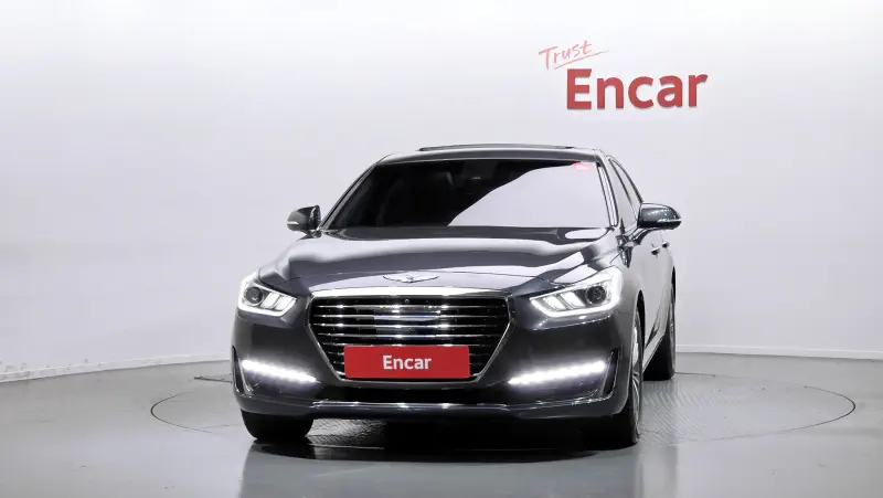 Genesis EQ900