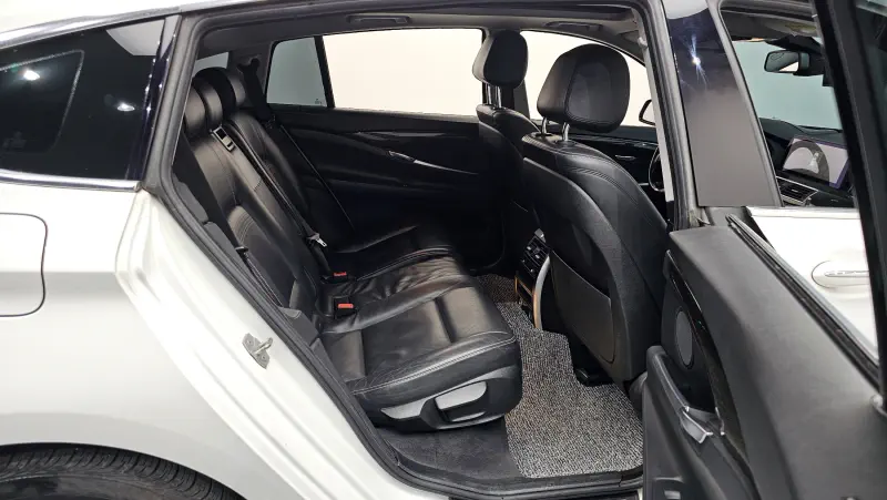 BMW 5-Series Gran Turismo
