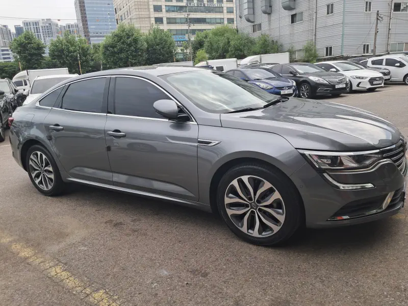 Renault Samsung SM6
