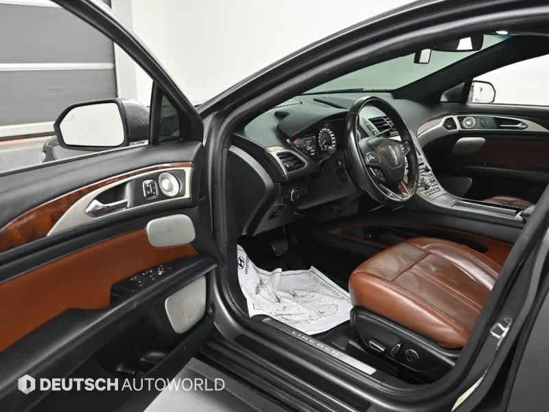 Lincoln Mkz