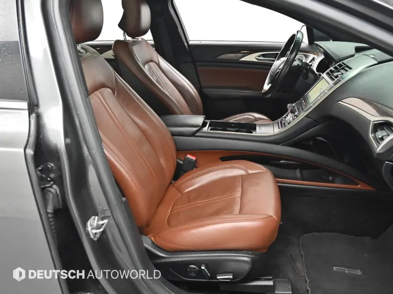 Lincoln Mkz