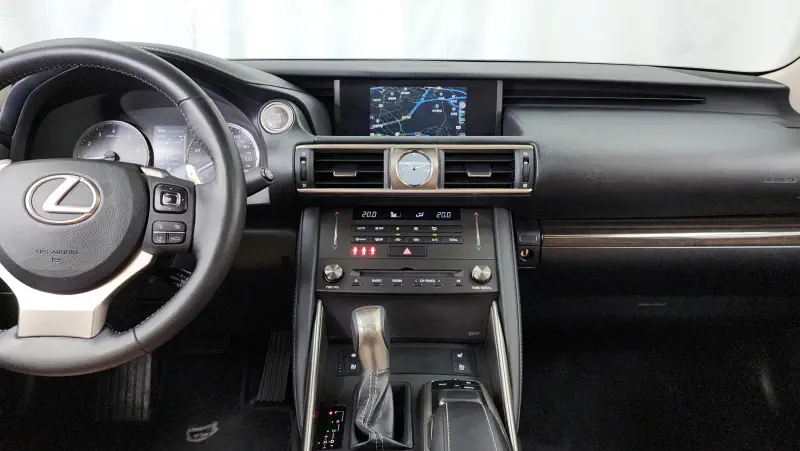 Lexus IS300