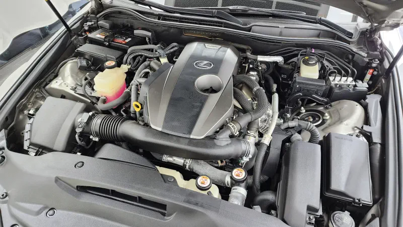Lexus IS300