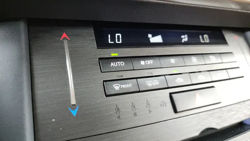 Lexus IS300