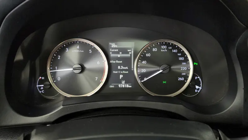 Lexus IS300